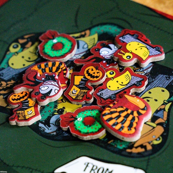 New in box Disney Tim Burton's The Nightmare Before Christmas Merry Madness - Picture 10 of 13